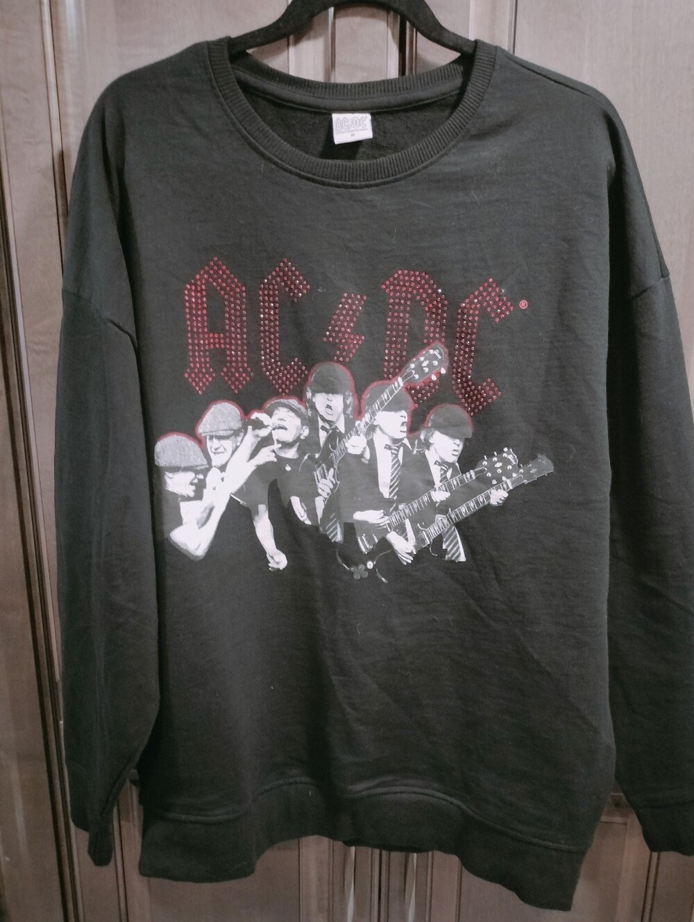 AC/DC Black Crewneck with Red Logo and Monochrome Band Print